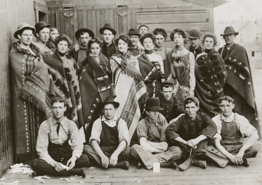 early workers - Pendleton Woolen Mills